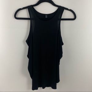 3/$20 Onzie yoga flow top